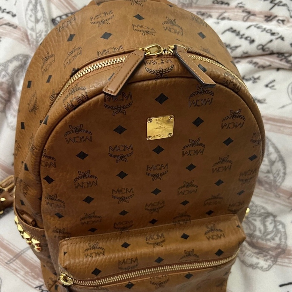 MCM Tan Stark Backpack with Iconic Monogram - Picture 4 of 10
